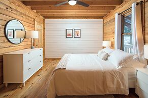 Red Feather Cabins 270