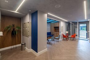 360 Praça da Árvore