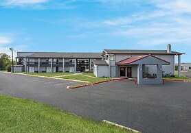 Red Roof Inn Madisonville