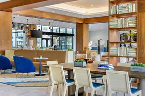 Cambria Hotel Burbank Airport