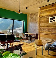Hotel Misty Mountain