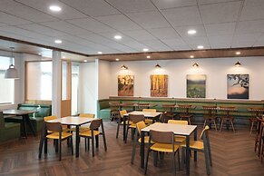 Fairfield by Marriott Inn & Suites Omaha at MH Landing