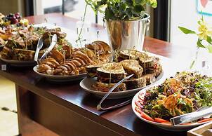 Meeting House Boutique Hotel