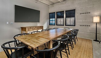 Meeting House Boutique Hotel