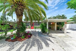 The Villas at Madeira near the Beach
