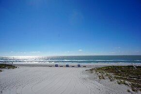The Villas at Madeira near the Beach