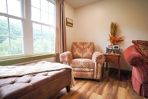 The Village at Houser's Crossing