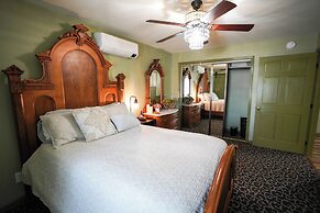 The Village at Houser's Crossing