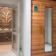Lakeside Health & Wellness Resort