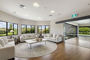 Lakeside Health & Wellness Resort