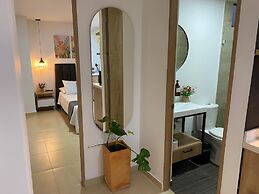 Praia Apartaestudios