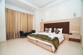 Interglobe Oasis, Golf Course Road, Gurgaon