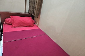 Queen Room 2 @ Grand Center Point Apartment