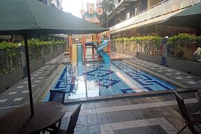 Queen Room 2 @ Grand Center Point Apartment