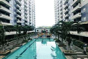 Queen Room 2 @ Grand Center Point Apartment