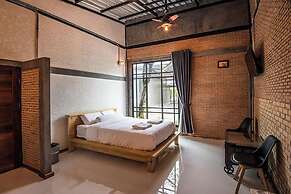 Na Klongluang Boutique Resort