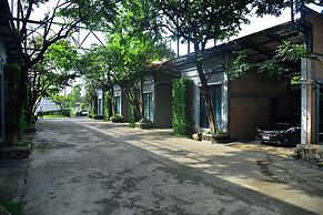 Na Klongluang Boutique Resort