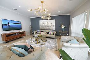 Hallam 5BRM Rental Entire House