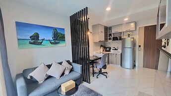B506 - 1 Bedroom Condo Top Floor Pool View, Ao Nang