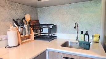 B506-top Floor Pool View 1 Br At Ao Nang Beach