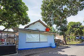 SPOT ON 92476 Sobat Ijen Traveller Homestay