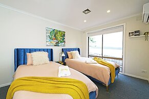 Maroondah 3BR Brick House