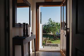 Tudor Barn - Little England Cottages