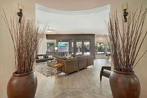 Summer Early Late Access Private Pool Spa