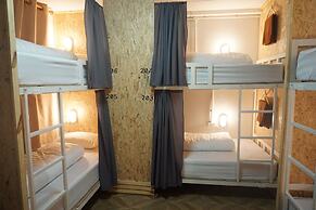 Khok Samet Chun Hostel