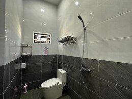 OYO 1199 Dung Quyen Hotel