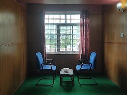 Hotel Tawang Holiday