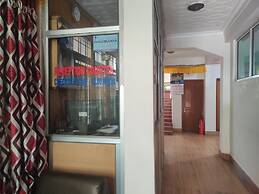 Hotel Tawang Holiday