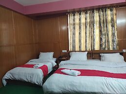 Hotel Tawang Holiday