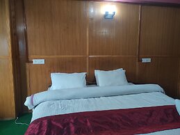 Hotel Tawang Holiday