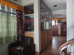 Hotel Tawang Holiday