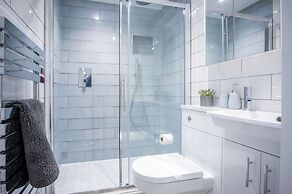 No. 6 Croft House - 1 Bedroom Apartment - Tenby