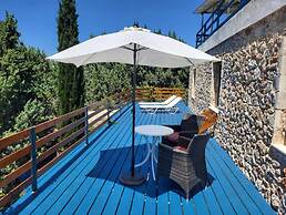 Eco-friendly Villa - Hot Tub, Forest & Sea Access