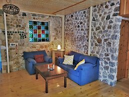 Eco Secluded Hand Built Stone House in an Oasis