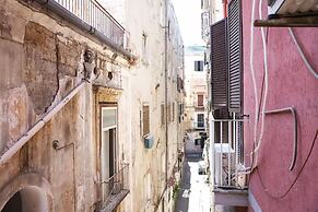 Donna Consiglia Design Apartment by Wonderful Italy