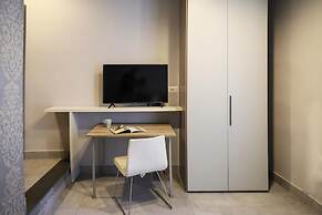 Donna Consiglia Design Apartment by Wonderful Italy