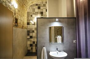 Donna Consiglia Design Apartment by Wonderful Italy