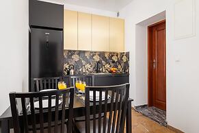 Apartments on Krupówki by Renters