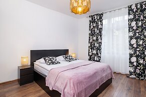 Apartments on Krupówki by Renters