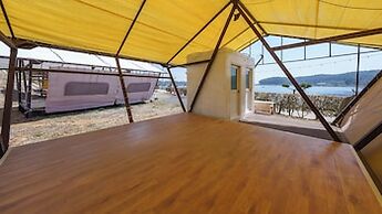 Taean Bibi Artglamping