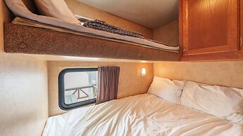 Taean Bibi Artglamping