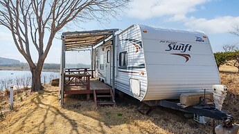 Taean Bibi Artglamping