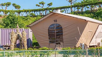 Taean Bibi Artglamping