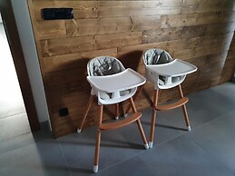 Mountain Chalet Lbh027