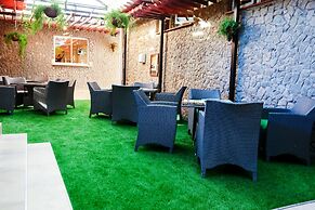 Aberdare Prestige & Royal Cottages