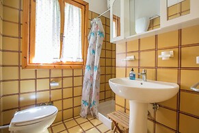 3446 Appartamento dei Pini by Barbarhouse